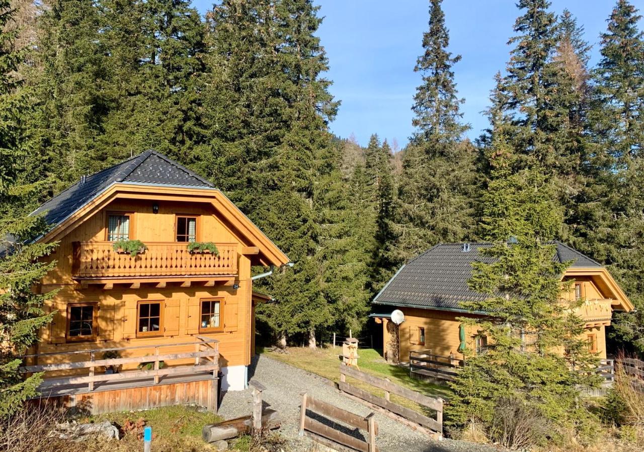 Almhaus & Almchalet Flattnitz Bagian luar foto