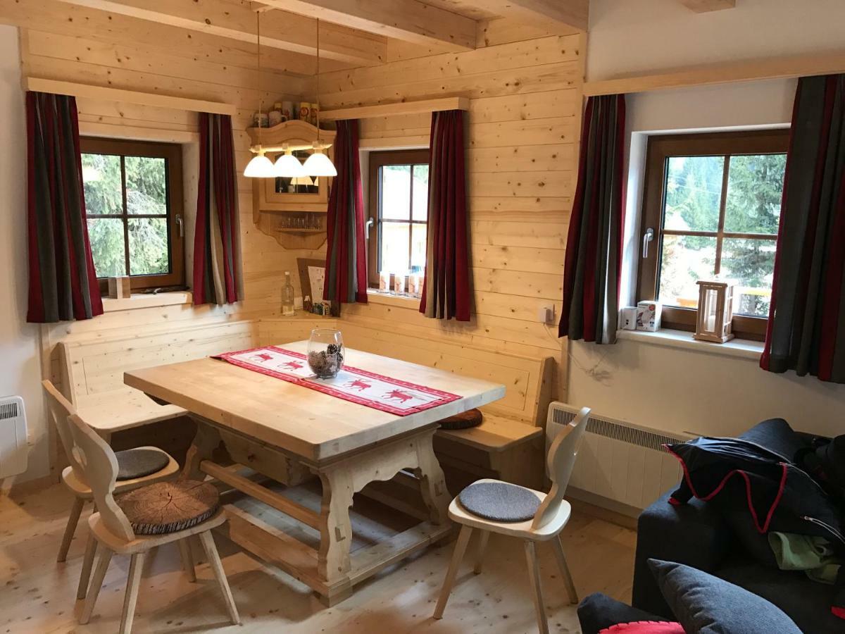 Almhaus & Almchalet Flattnitz Bagian luar foto